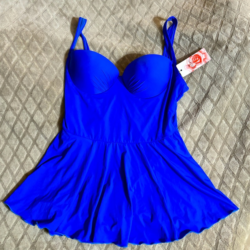 Swimsuit, NWT, size 3XL, Fits 16-18